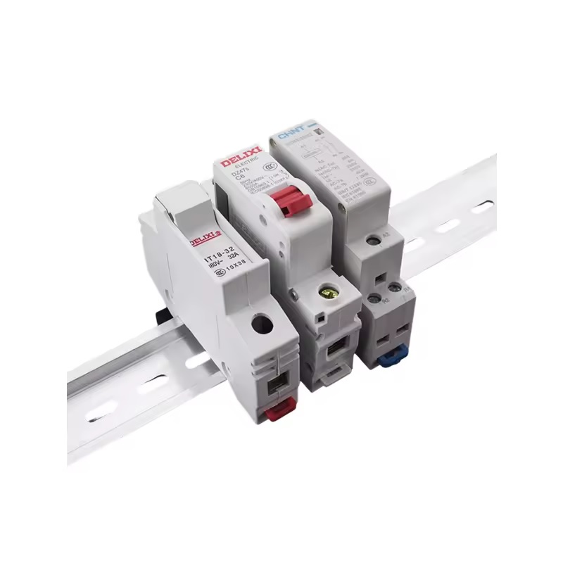 Phụ kiện tủ điện – Thanh cài, thanh đồng, dây nối và phụ kiện lắp đặt tủ điện